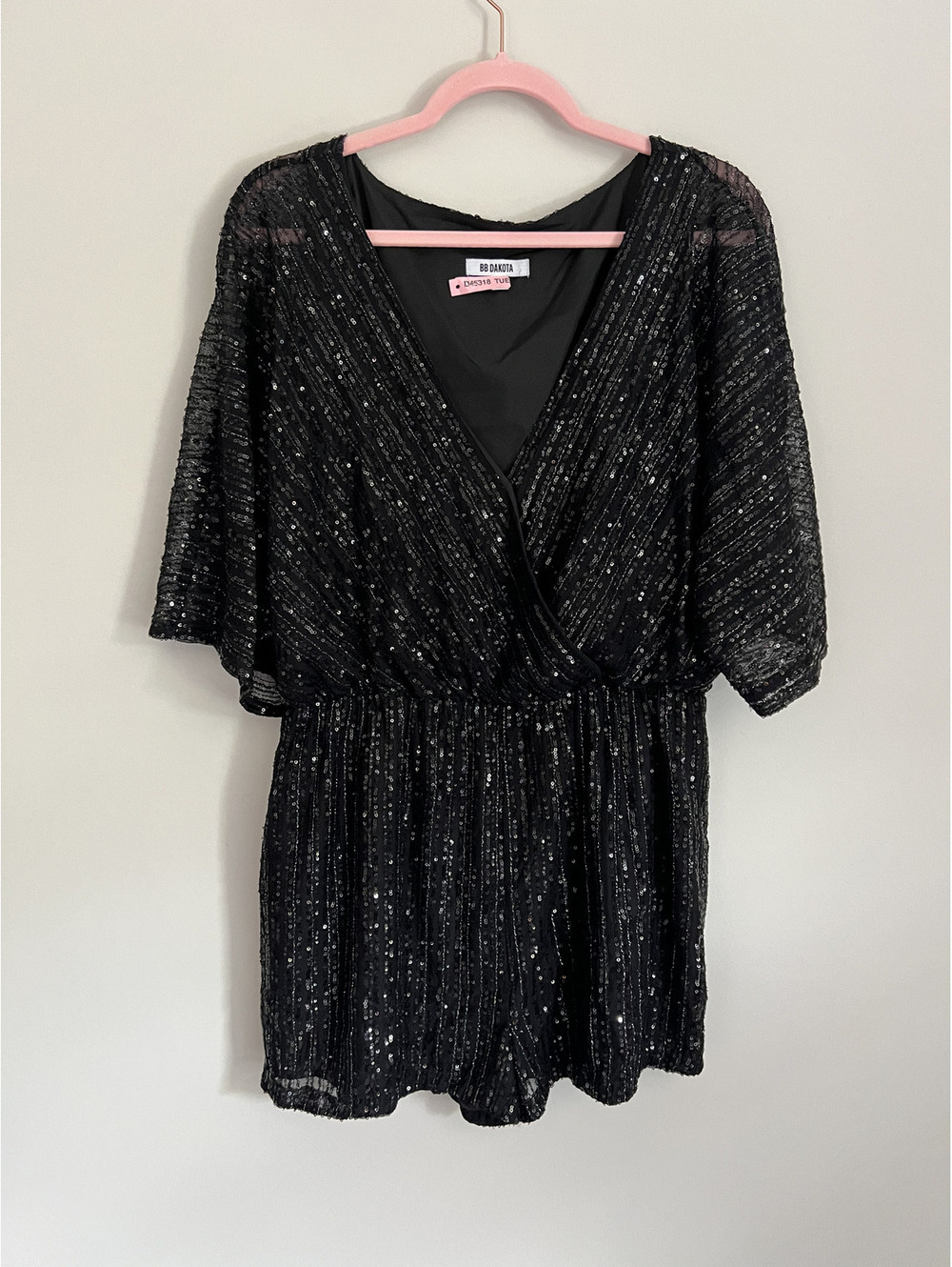 BB Dakota Black Metallic Sequin Flutter Sleeve Romper Size Large
